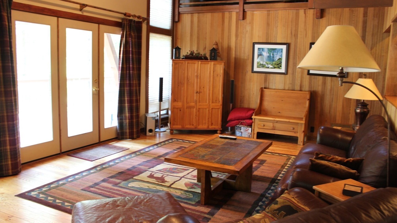 Photo of Bedroom in Black Butte Ranch