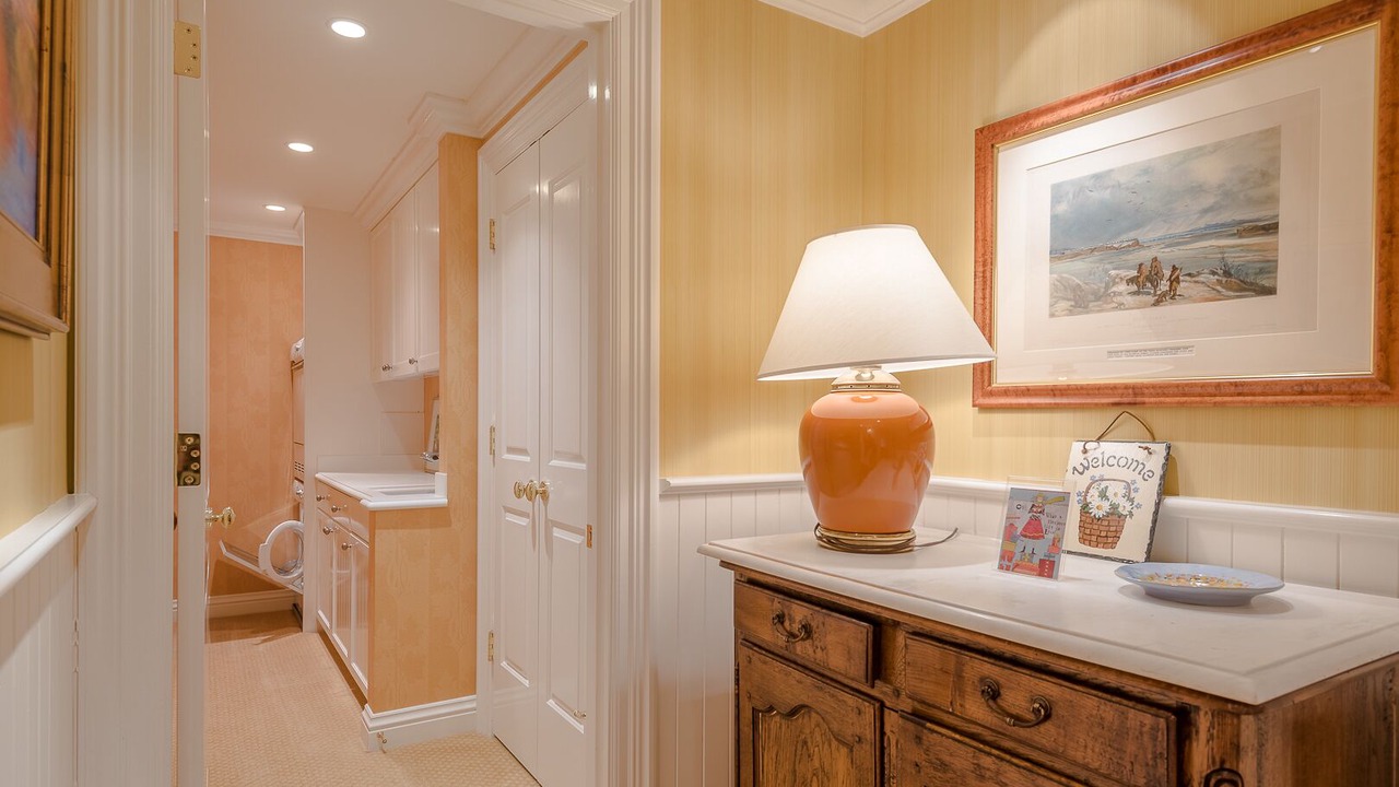 Photo of Bedroom in Elkhorn