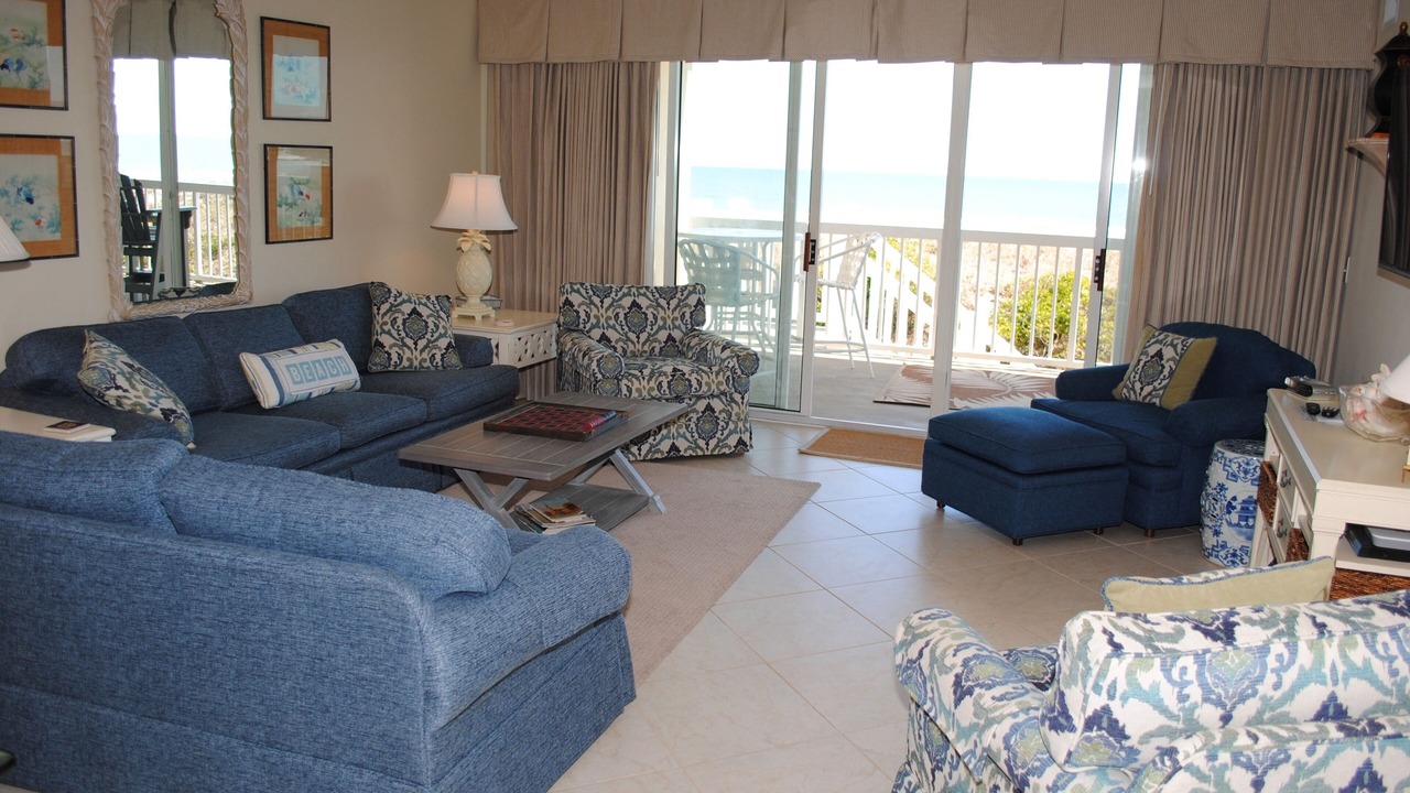 Photo of Livingroom in Litchfield by the Sea