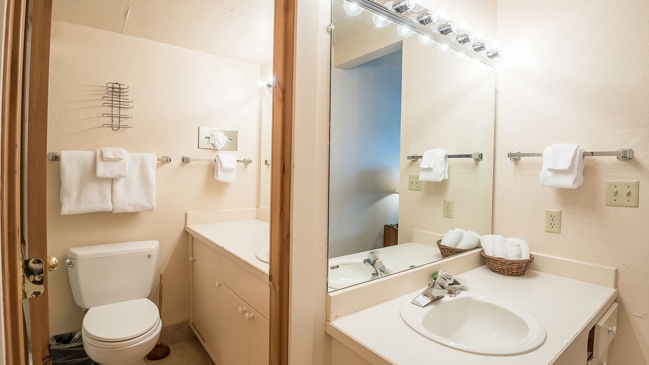 Photo of Bathroom in Warm Springs