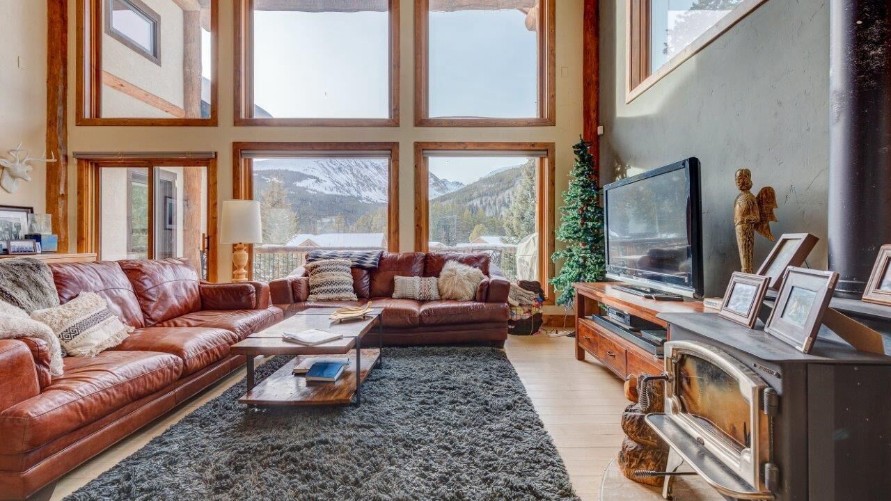 Photo of Livingroom in Blue River