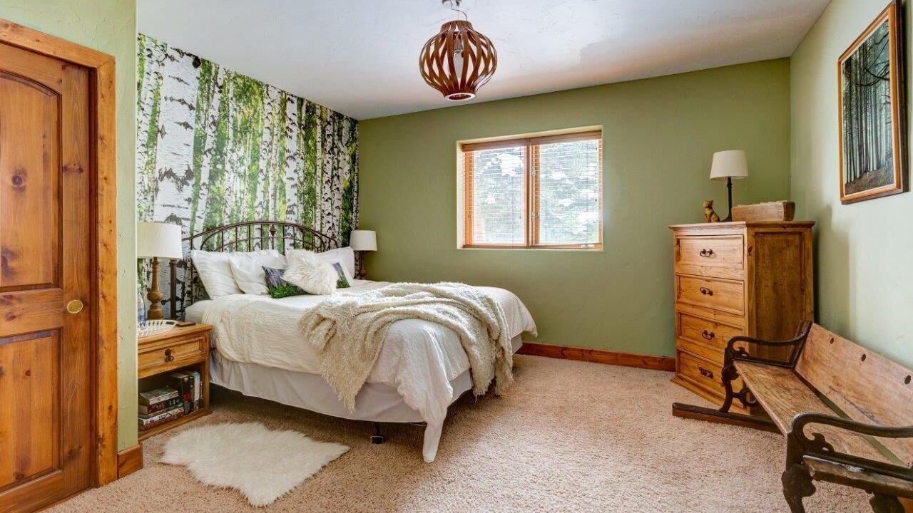 Photo of Bedroom in Blue River
