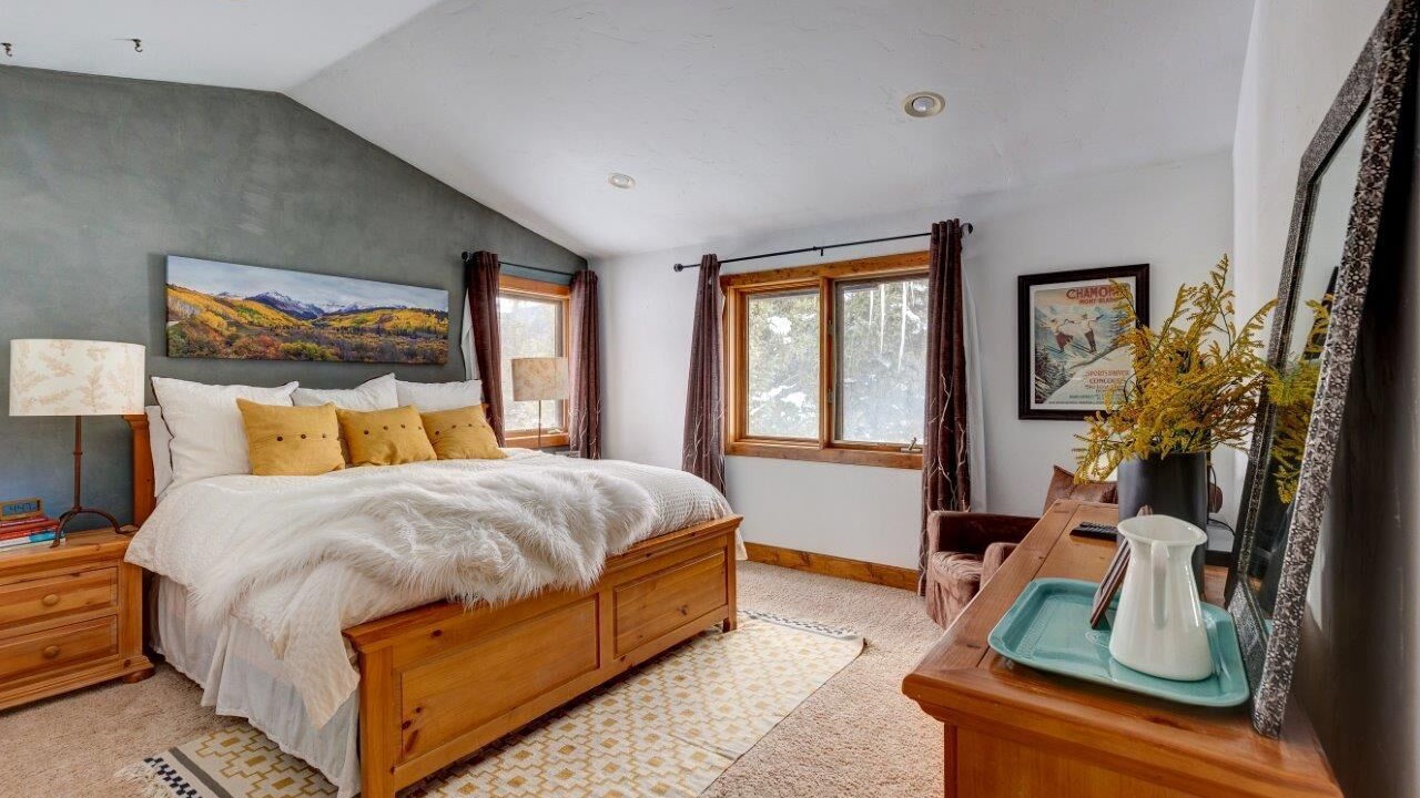 Photo of Bedroom in Blue River