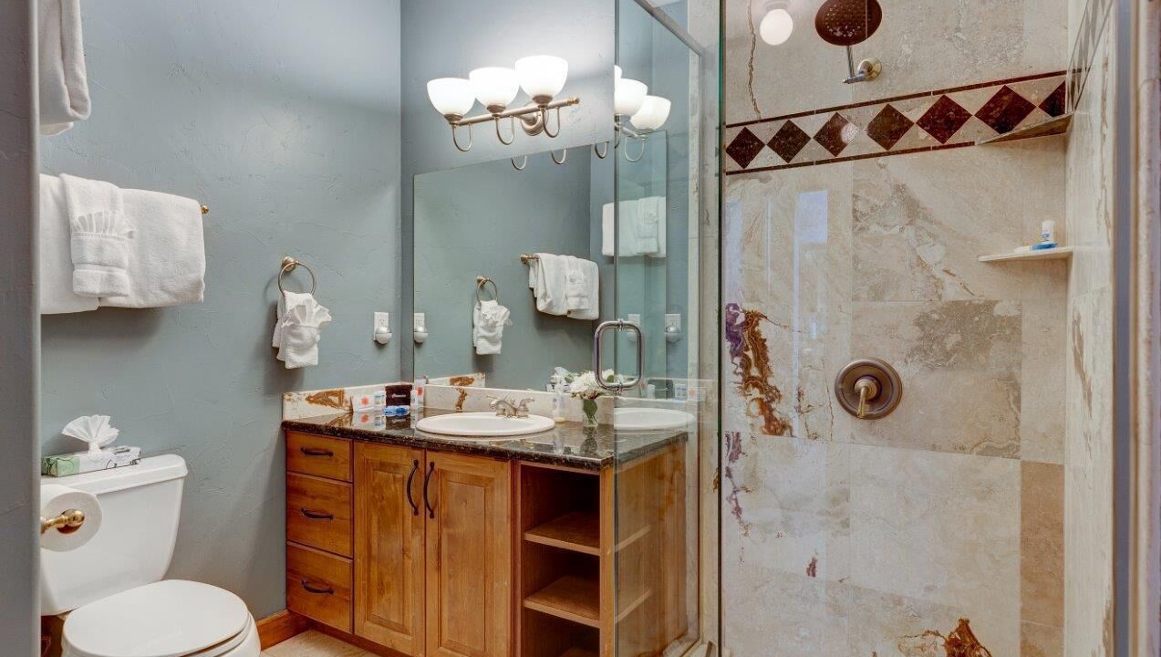 Photo of Bathroom in Blue River