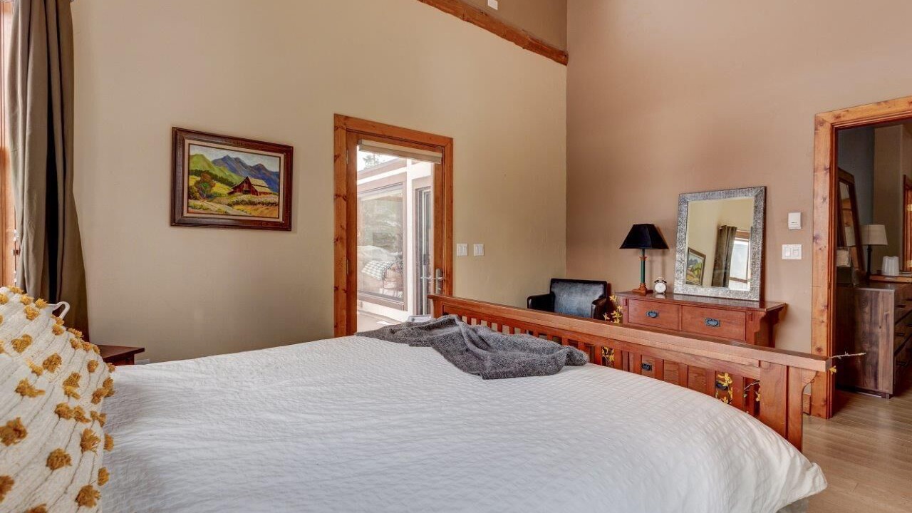 Photo of Bedroom in Blue River