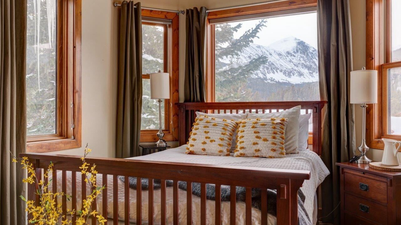 Photo of Bedroom in Blue River