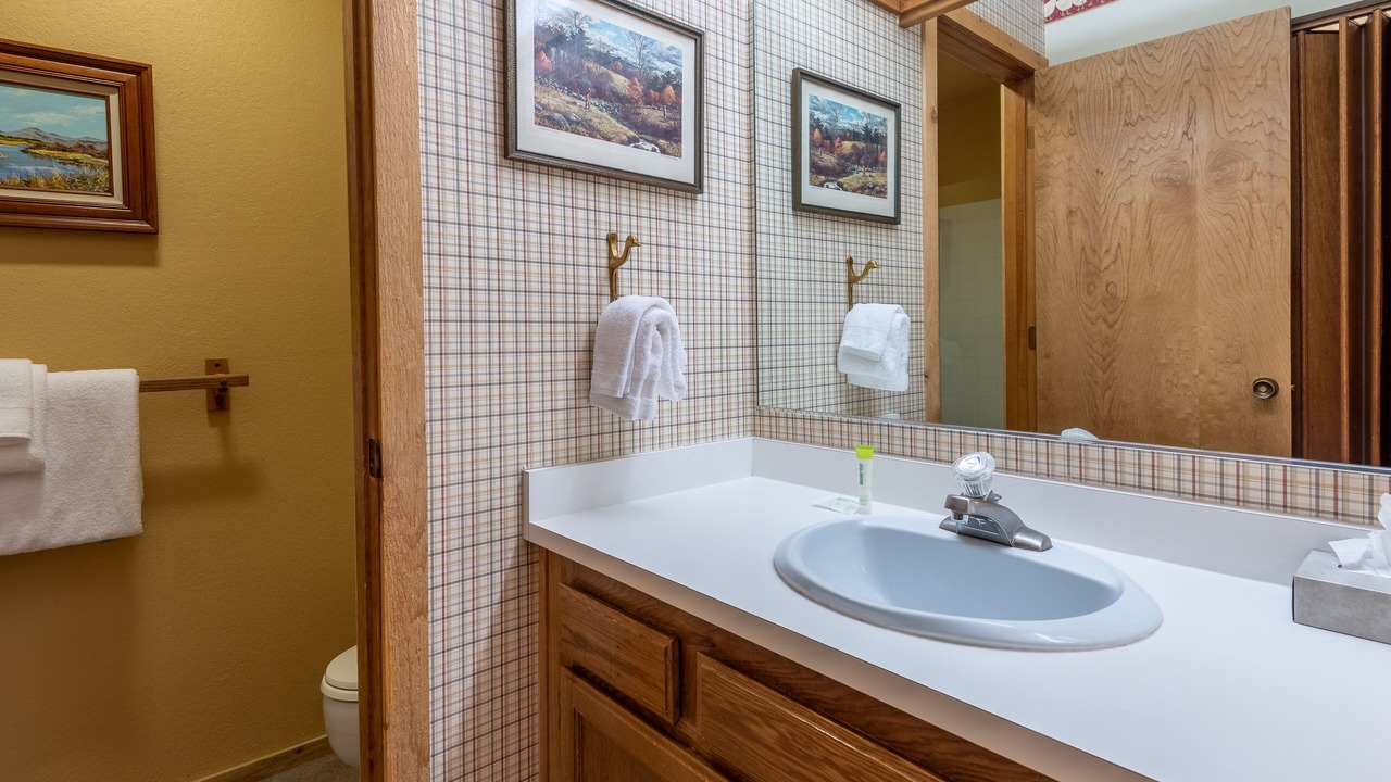 Photo of Bathroom in Elkhorn Village