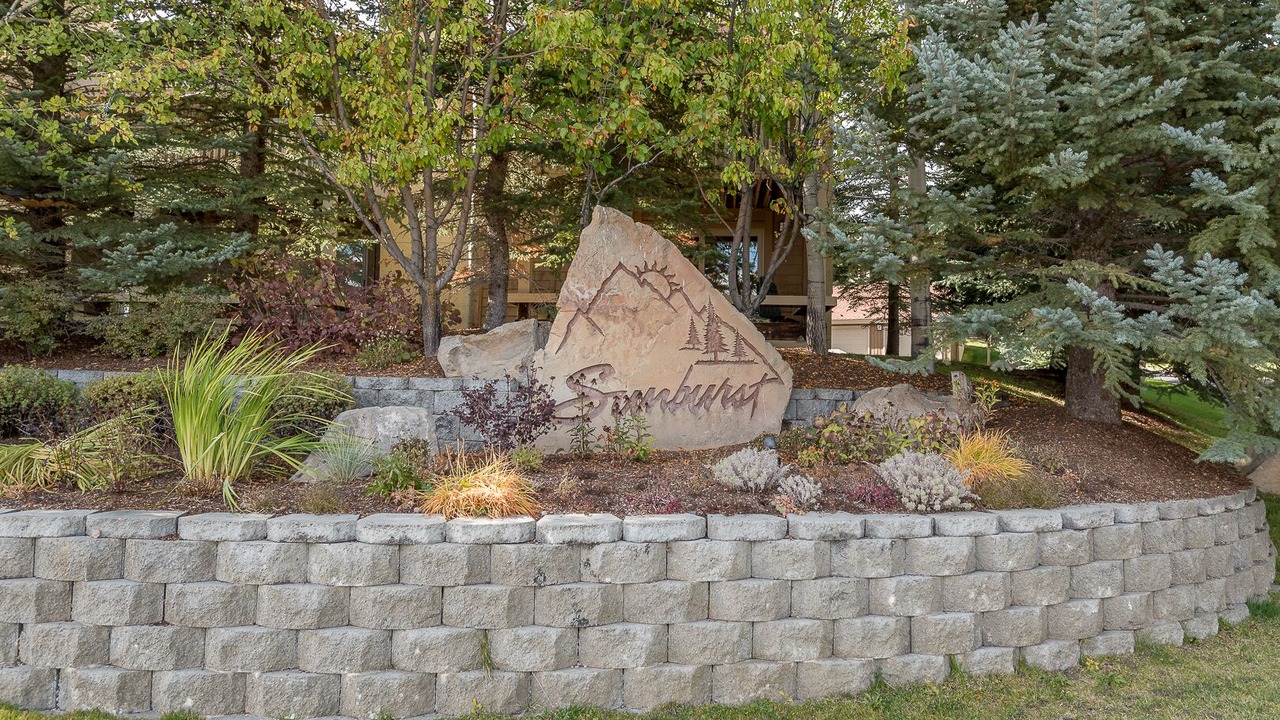 Photo of Outdoor in Elkhorn Village