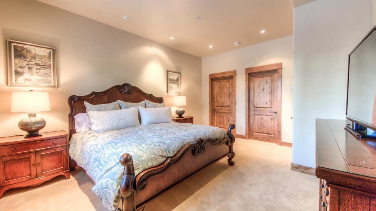 Photo of Bedroom in Big Sky