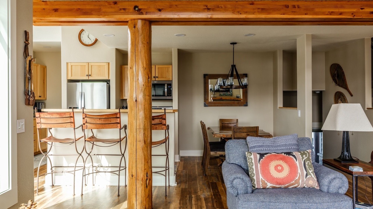 Photo of Livingroom in Saddle Ridge