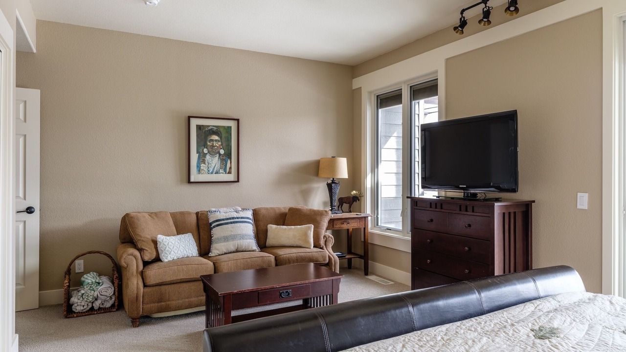 Photo of Bedroom in Saddle Ridge