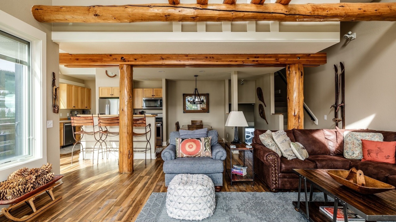Photo of Livingroom in Saddle Ridge