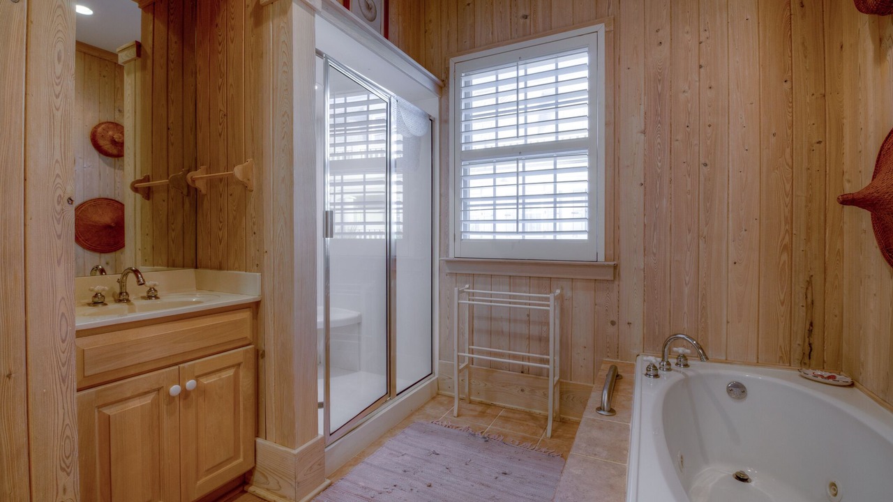 Photo of Bathroom in Litchfield by the Sea