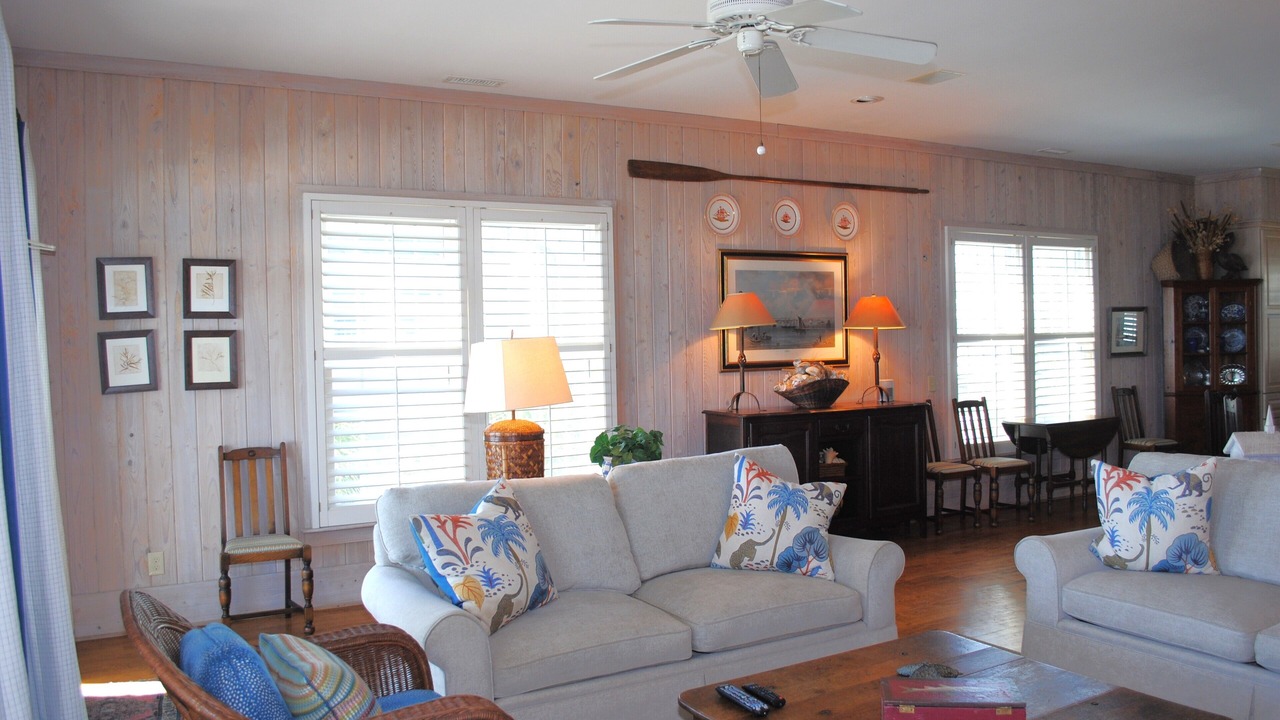 Photo of Livingroom in Litchfield by the Sea