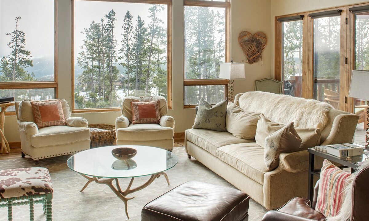 Photo of Livingroom in Big Sky