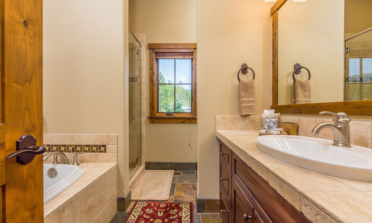 Photo of Bathroom in Spanish Peaks