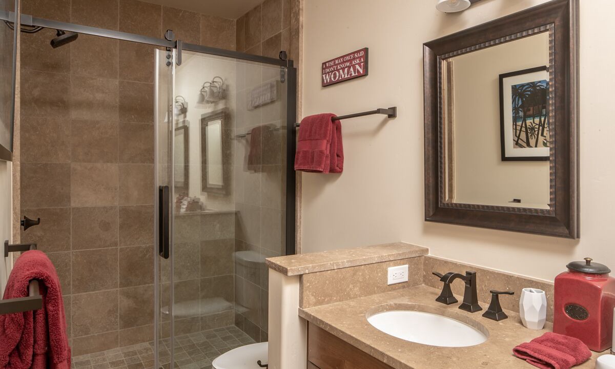 Photo of Bathroom in Spanish Peaks