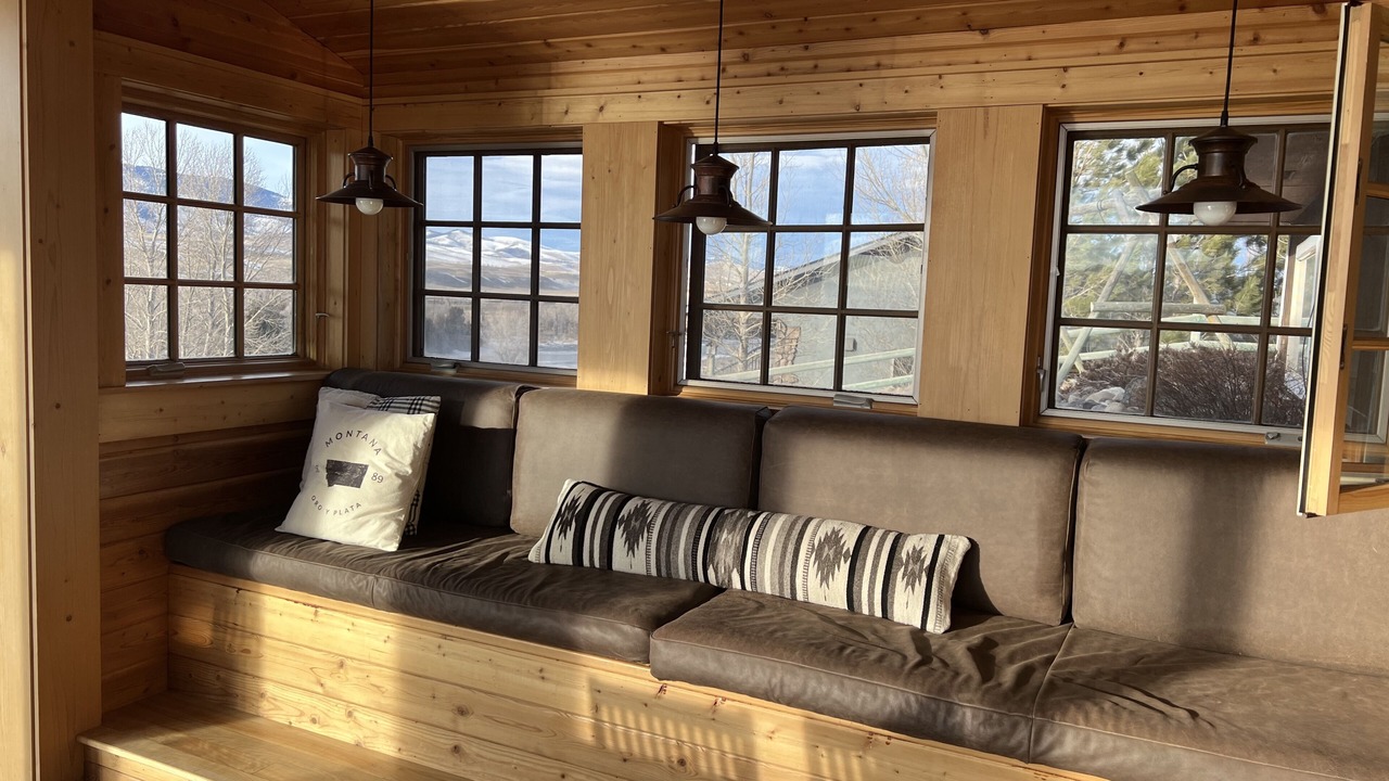 Photo of Livingroom in Livingston