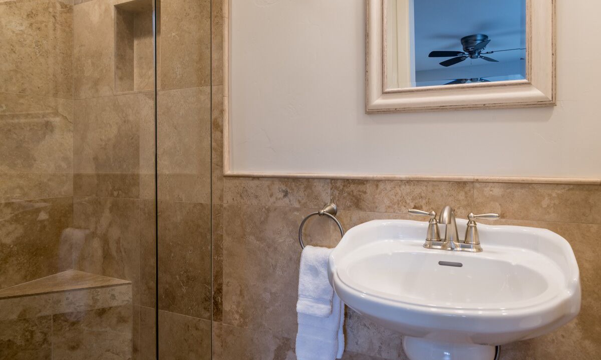 Photo of Bathroom in Elkhorn Village
