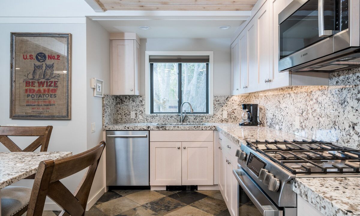 Photo of Kitchen in Elkhorn Village