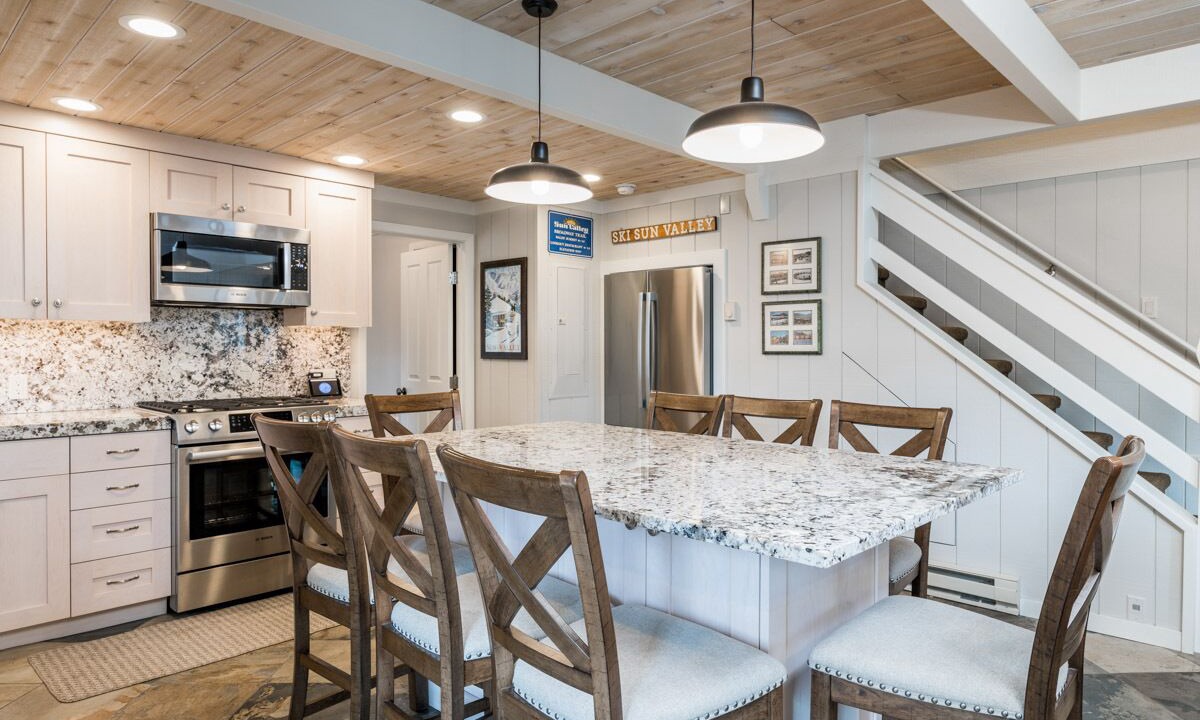 Photo of Kitchen in Elkhorn Village