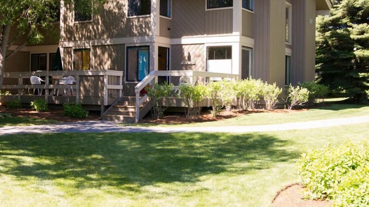 Photo of Outdoor in Elkhorn Village