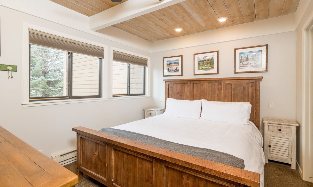 Photo of Bedroom in Elkhorn Village