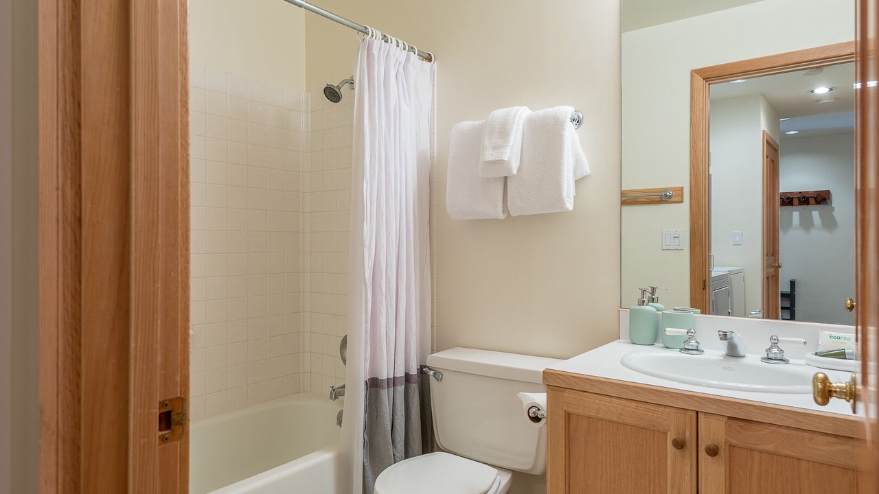 Photo of Bathroom in Warm Springs
