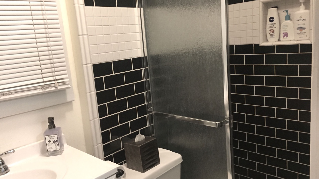 Photo of Bathroom in Burbank