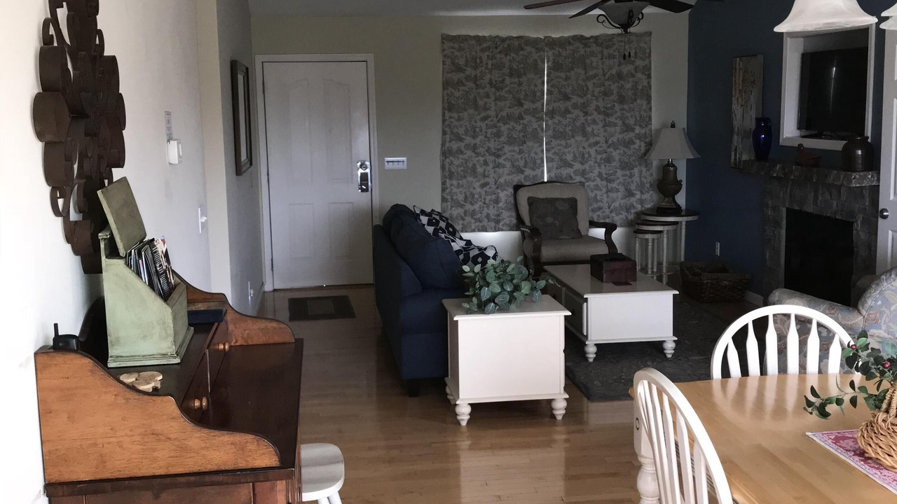 Photo of Livingroom in Taylorsville
