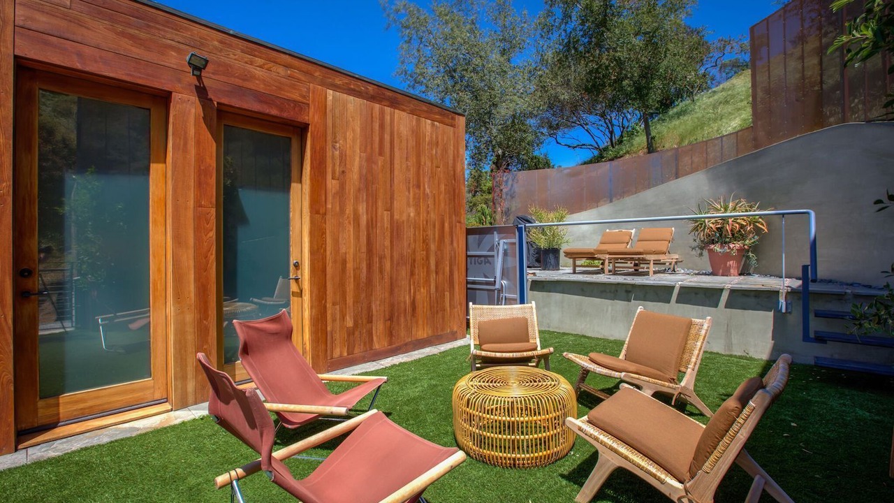 Photo of Patio Balcony in Laurel Canyon