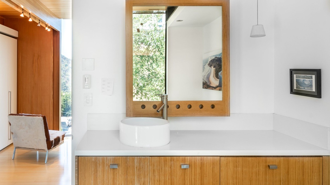 Photo of Bathroom in Laurel Canyon