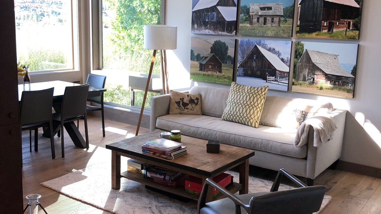 Photo of Livingroom in Huntsville
