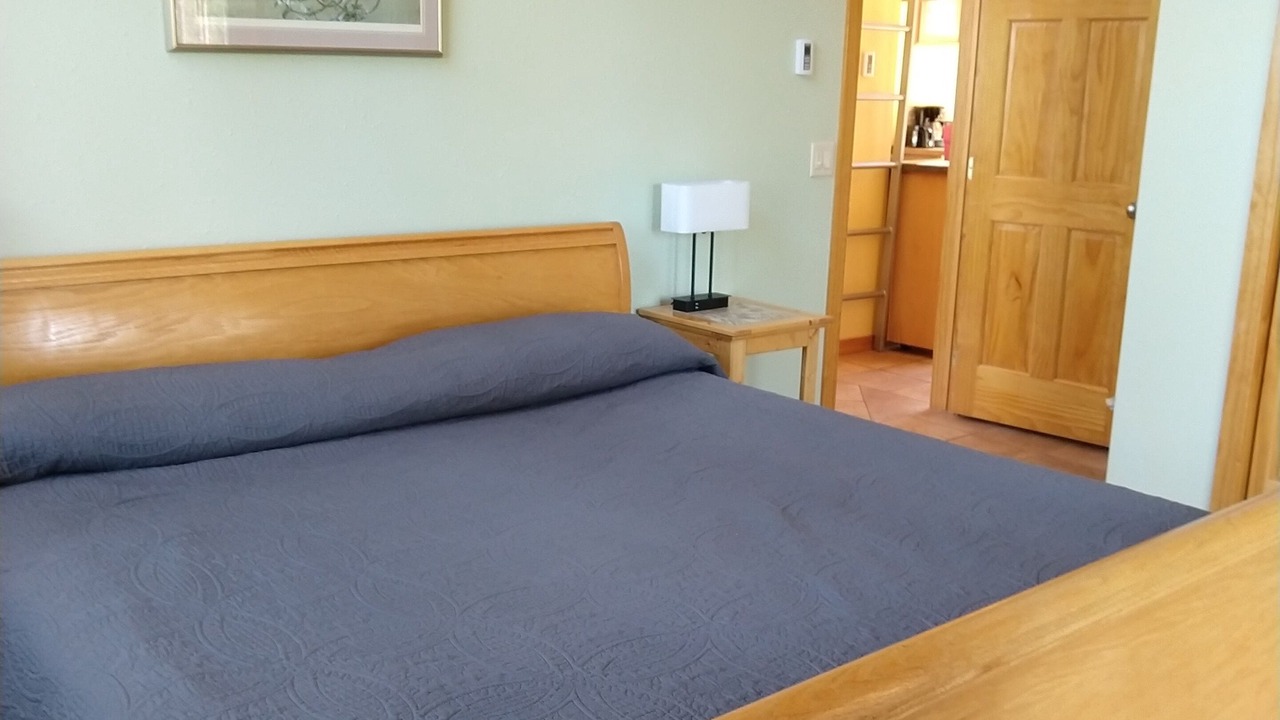 Photo of Bedroom in Benchmark