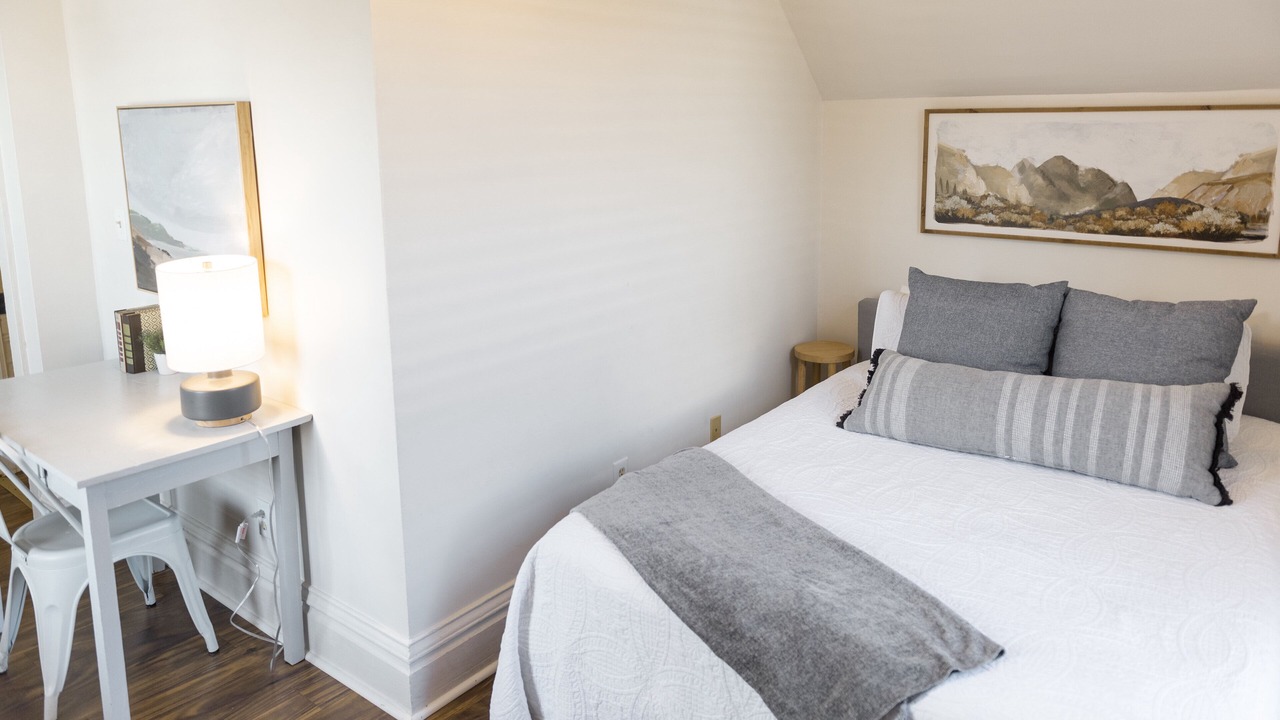 Photo of Bedroom in Ames