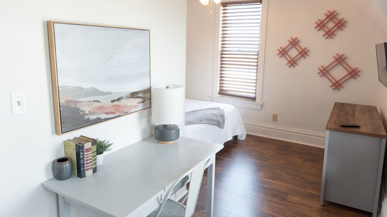 Photo of Bedroom in Ames