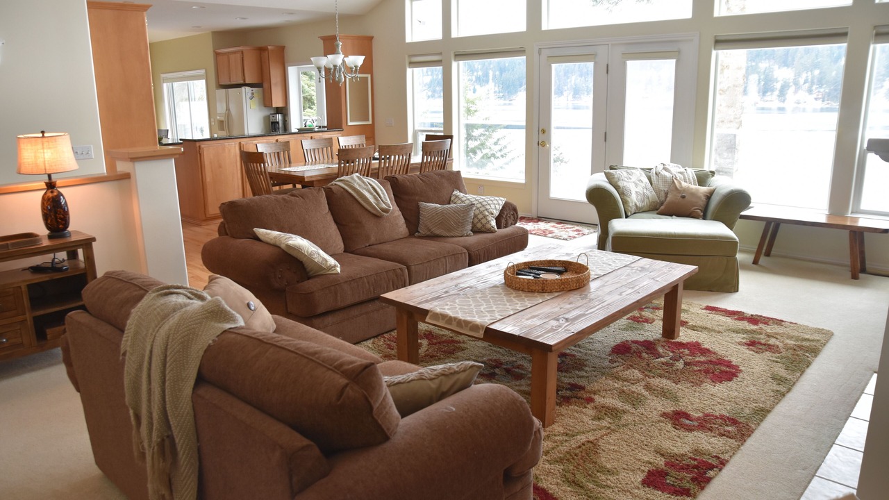 Photo of Livingroom in Hayden