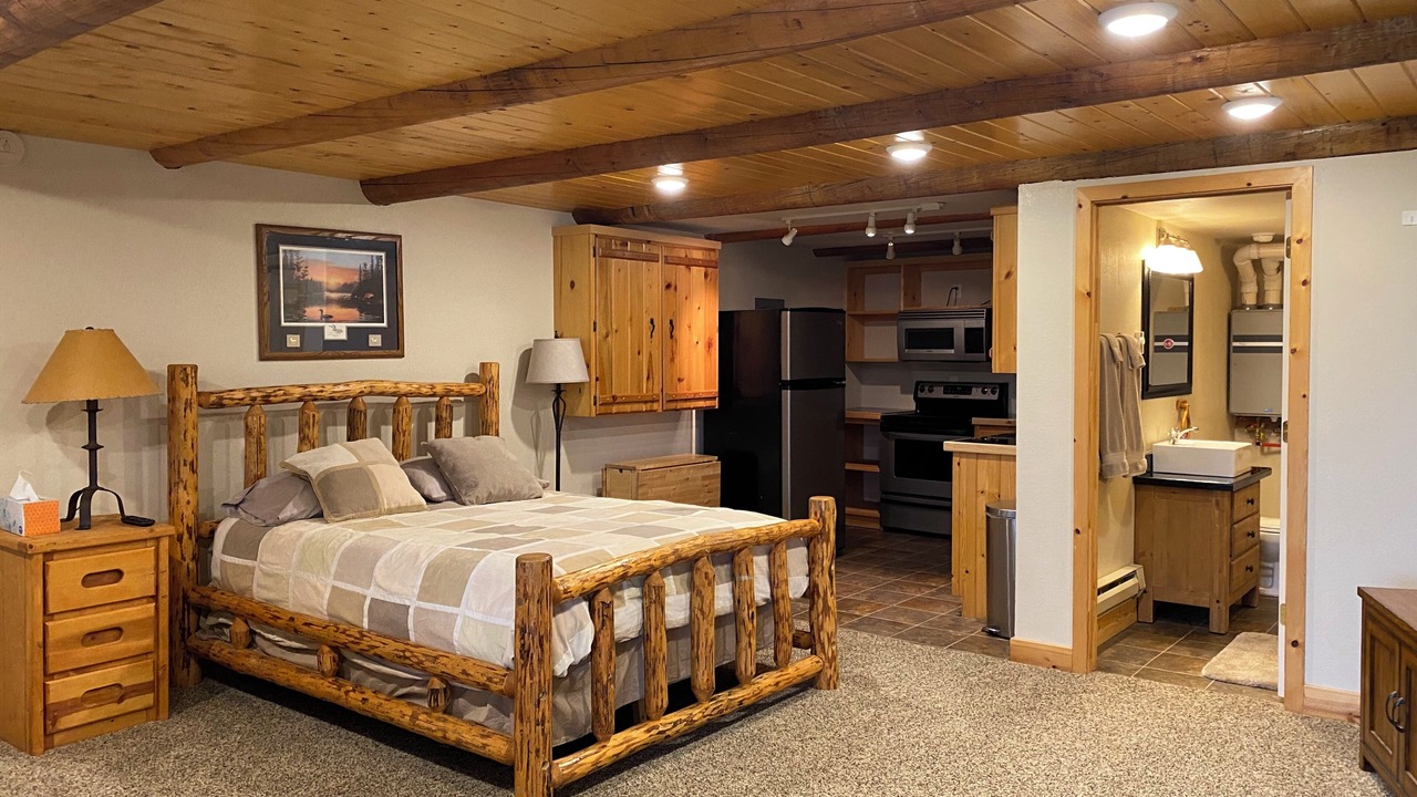 Photo of Bedroom in Star Valley Ranch