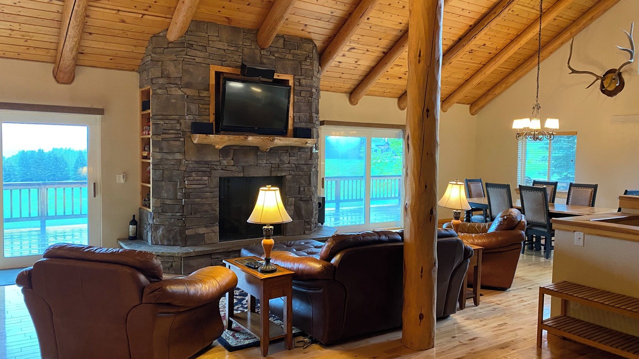 Photo of Livingroom in Star Valley Ranch