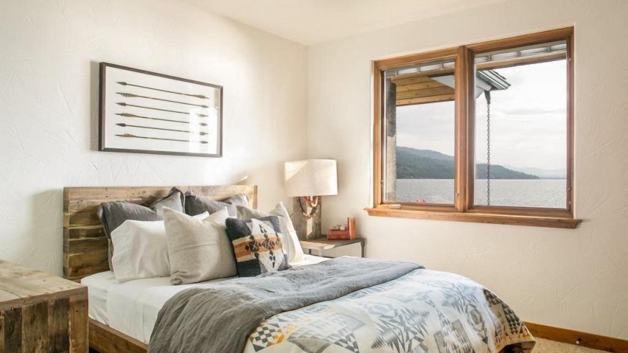 Photo of Bedroom in Sandpoint
