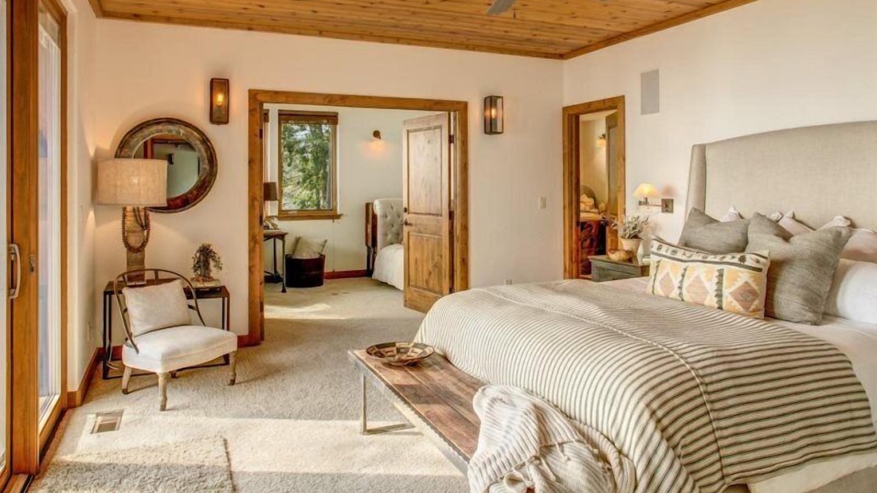 Photo of Bedroom in Sandpoint