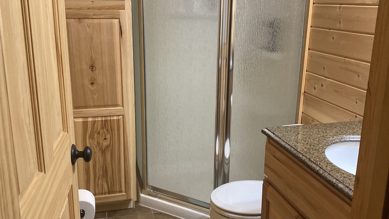 Photo of Bathroom in Meeteetse