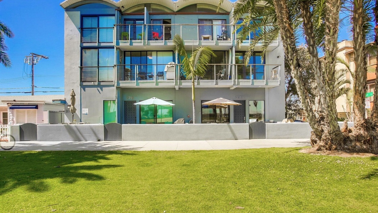 Photo of Others in Mission Beach