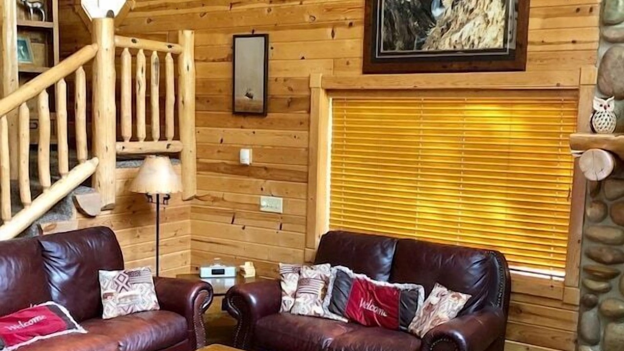 Photo of Bedroom in Island Park