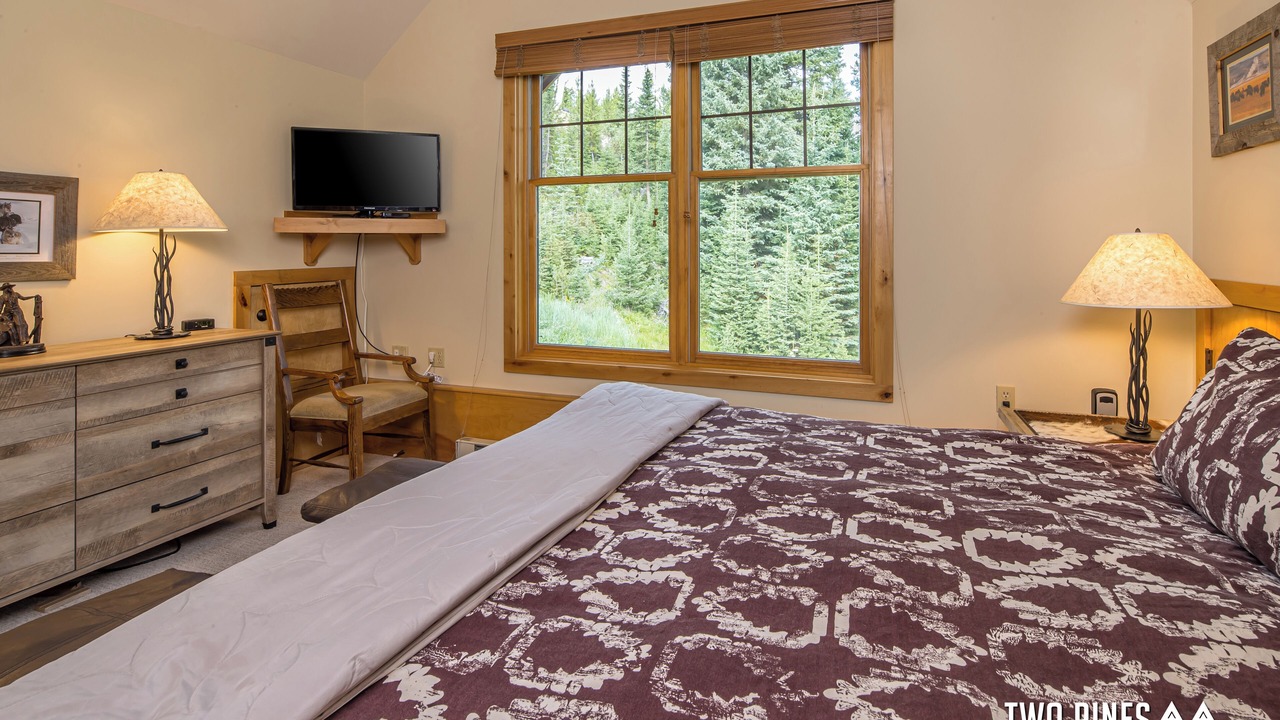 Photo of Bedroom in Powder Ridge