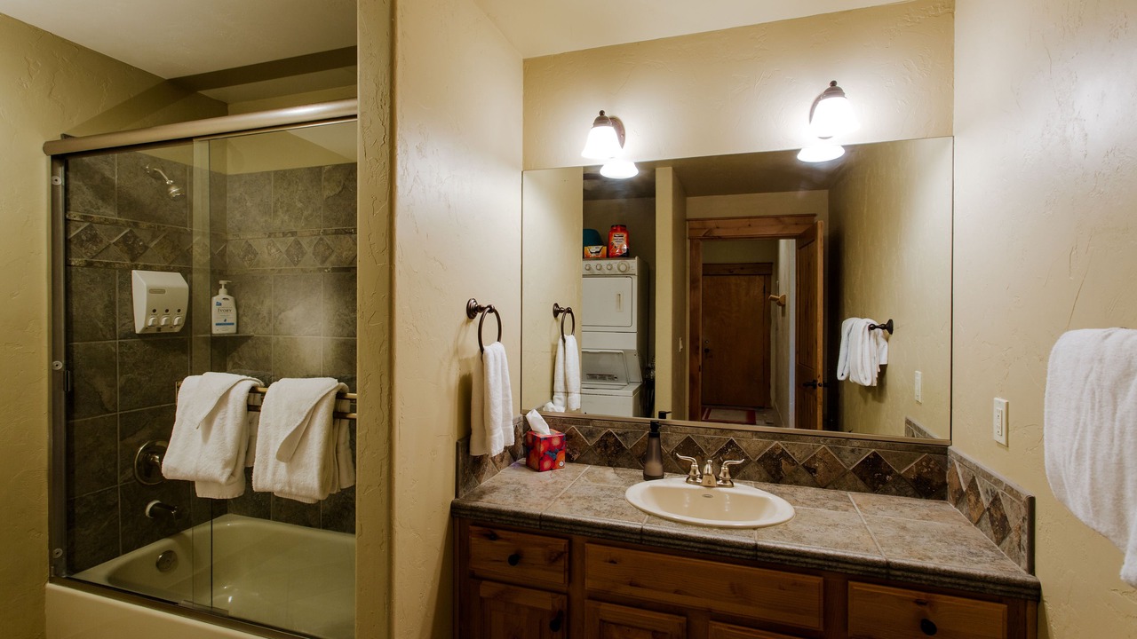 Photo of Bathroom in Dover Bay