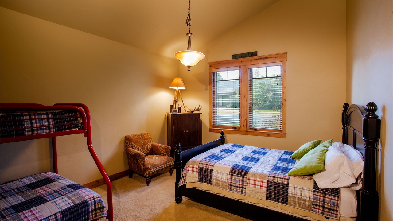 Photo of Bedroom in Dover Bay