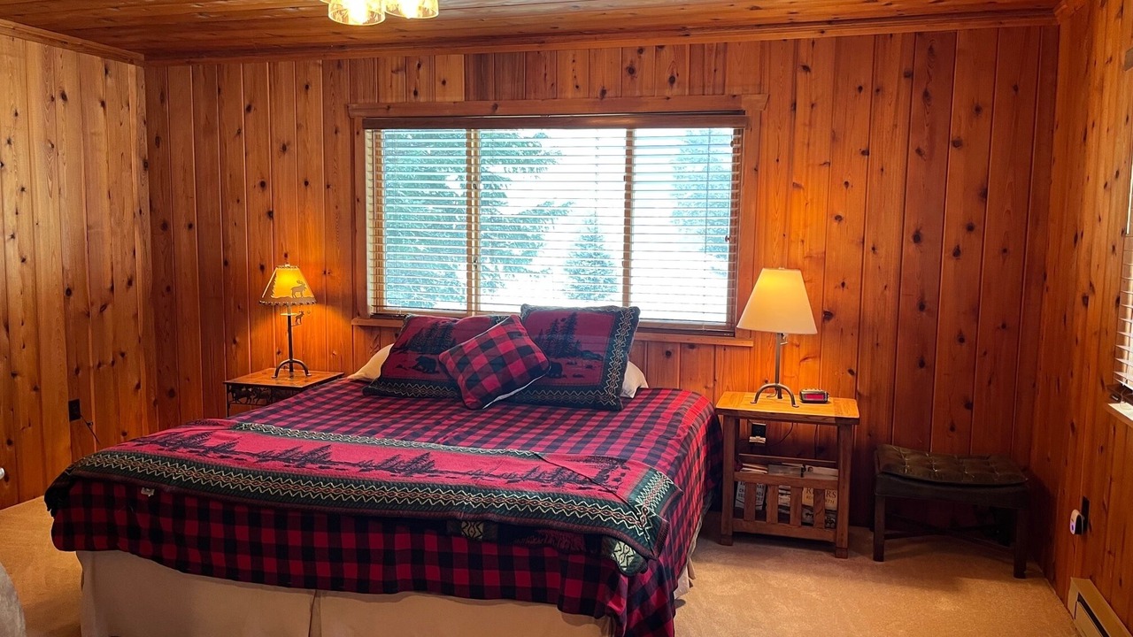 Photo of Bedroom in Cameron