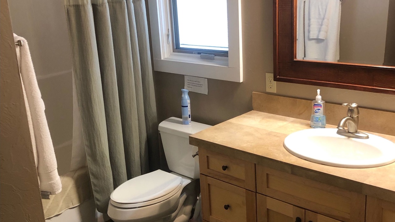 Photo of Bathroom in Ennis