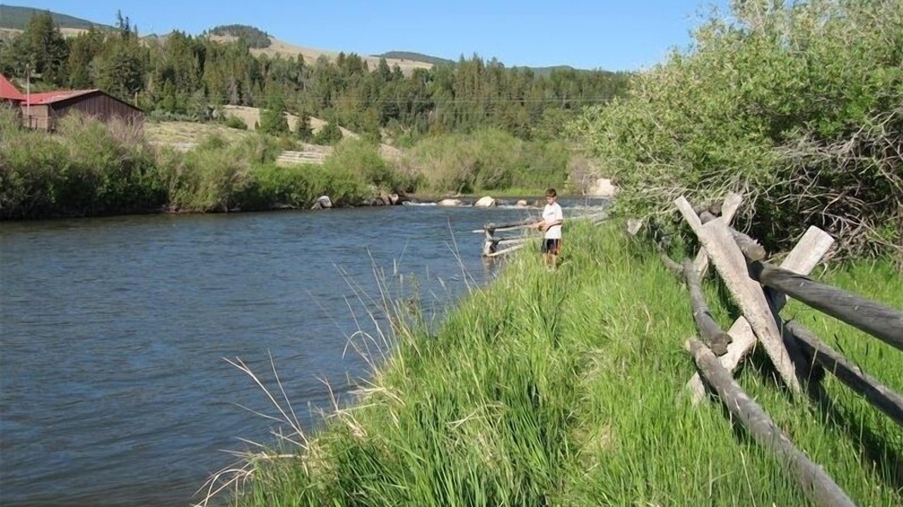 Photo of Others in Dubois